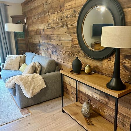 Appartement Style Chalet Avec Grande Terrasse Et Parking Prive Chamonix Bagian luar foto