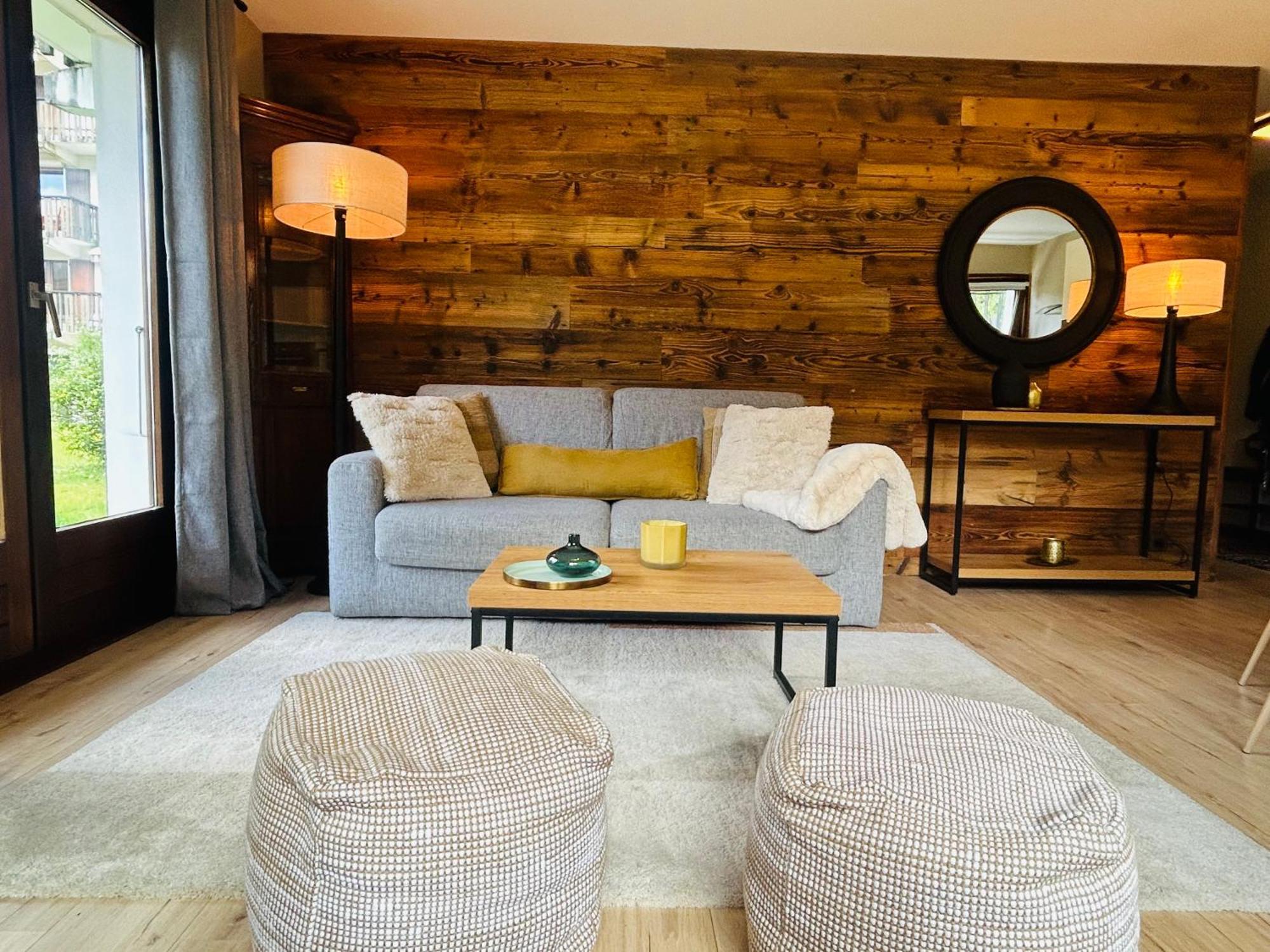 Appartement Style Chalet Avec Grande Terrasse Et Parking Prive Chamonix Bagian luar foto